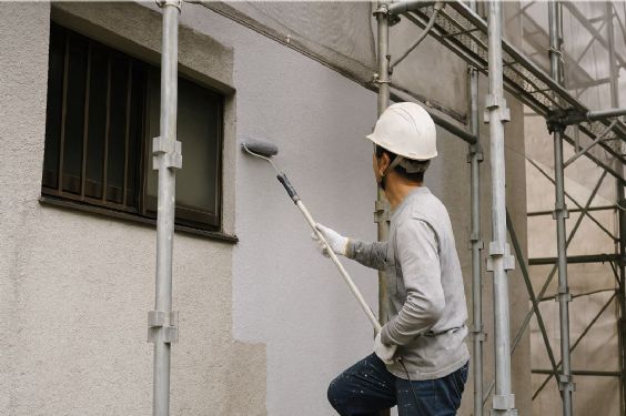 外牆翻新拉皮完整指南：從老舊建築到嶄新門面的關鍵工程